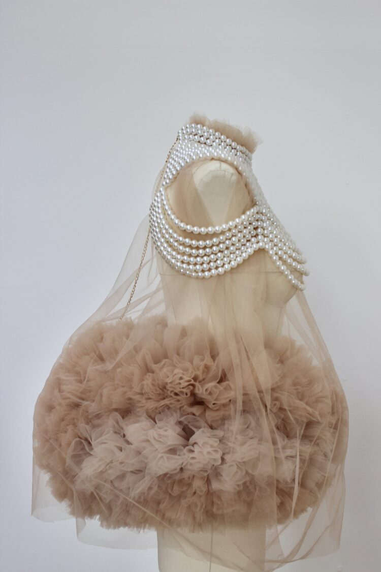 LAHO perlové mini šaty