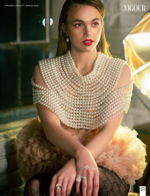 LAHO korzeté mini šaty perly